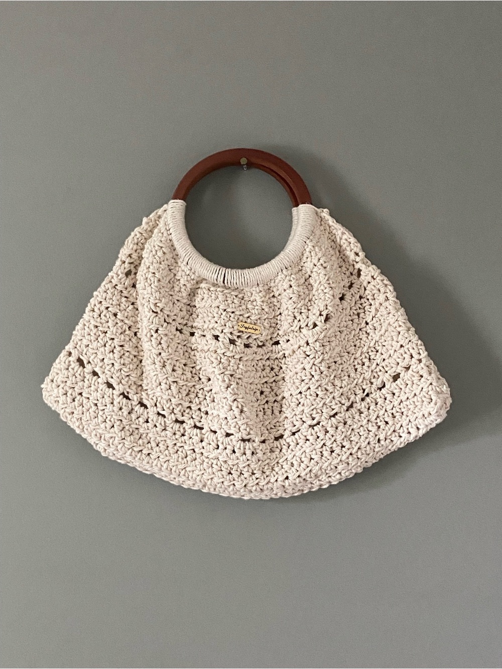 New Crochet purse/ Tote Bag with Wooden Handles - Cream, purse is app 8 x 16.